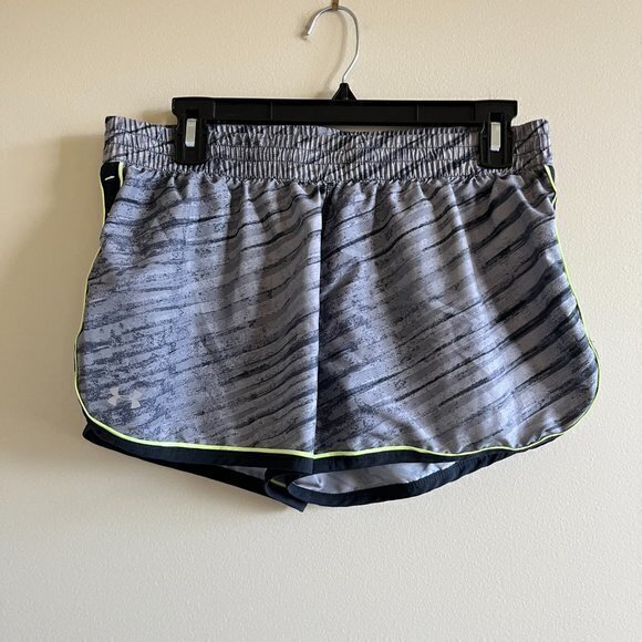 UNDER ARMOUR Athletic Great Escape Active Short Running Gray Yoga Womens Size M - Picture 5 of 6